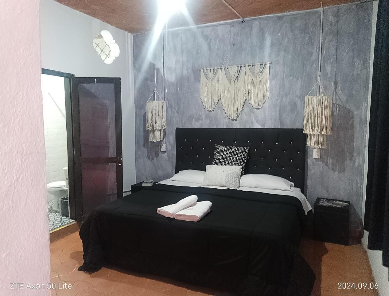 Aparthotel Sarita Centro Historico Sma Сан Мигел де Аленде Екстериор снимка
