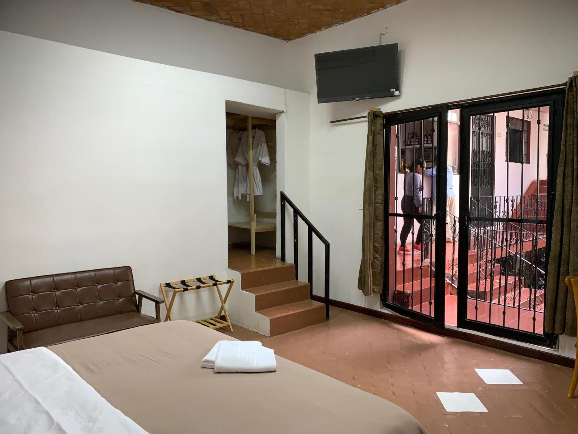 Aparthotel Sarita Centro Historico Sma Сан Мигел де Аленде Екстериор снимка