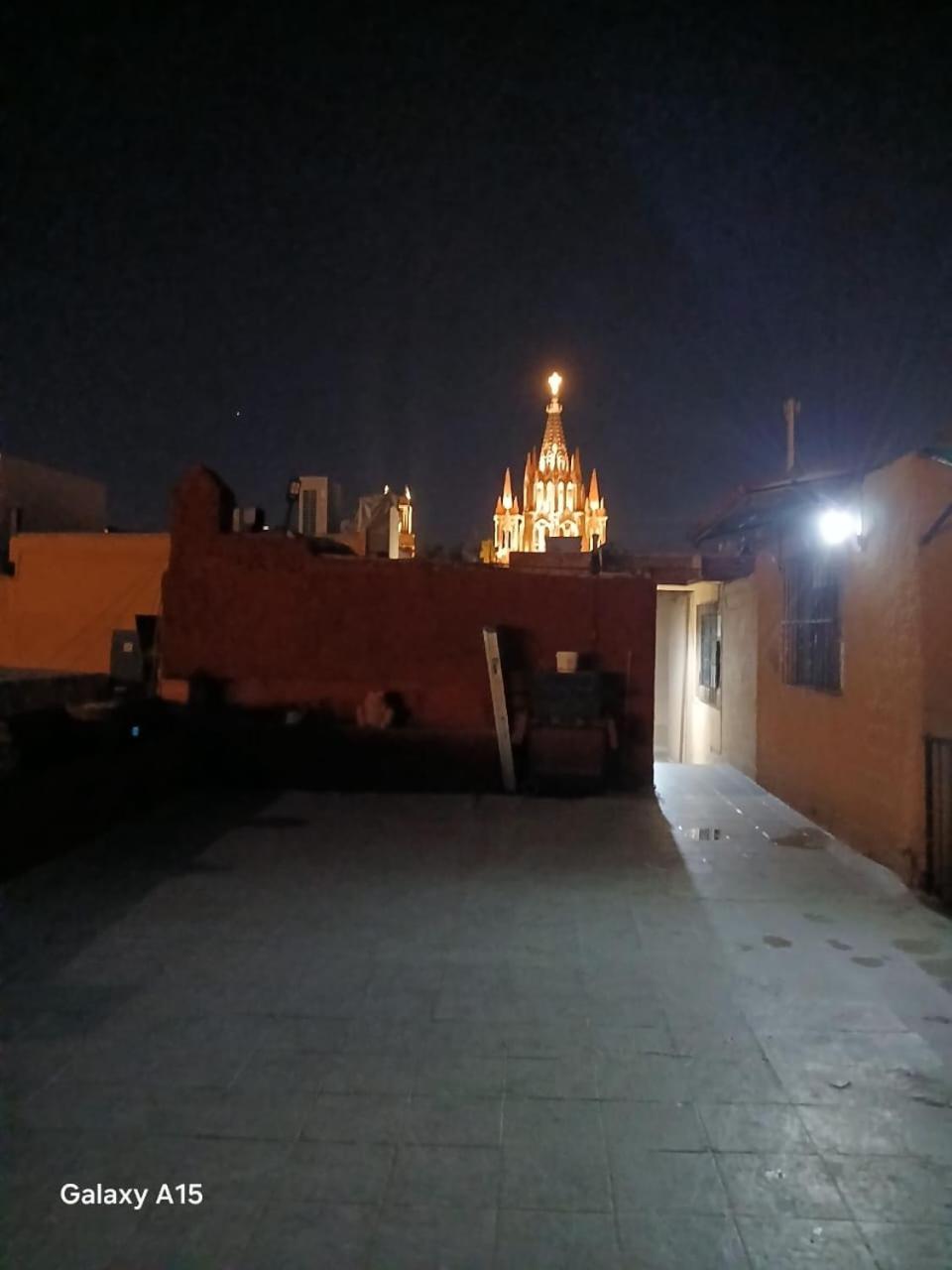 Aparthotel Sarita Centro Historico Sma Сан Мигел де Аленде Екстериор снимка